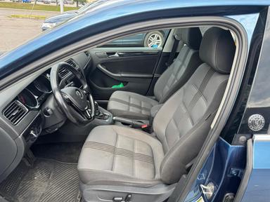 Volkswagen Jetta 2017 - Thumbnail 15