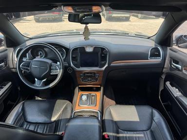 Chrysler 300 2017 - Thumbnail 10